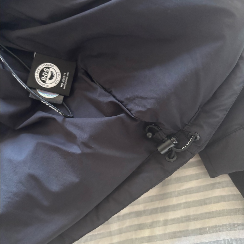 Aritzia Super Puff Supersinch Puffer jacket XS - Picture 8 of 11